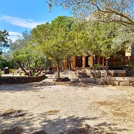 Villa Dommos - Dei Pini Cala Liberotto