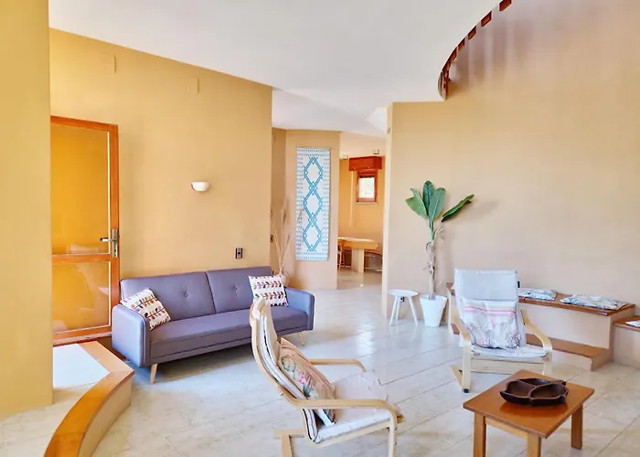 Villa Dei Pini - Indipendente Di Design A Pochi Passi Dal Mare