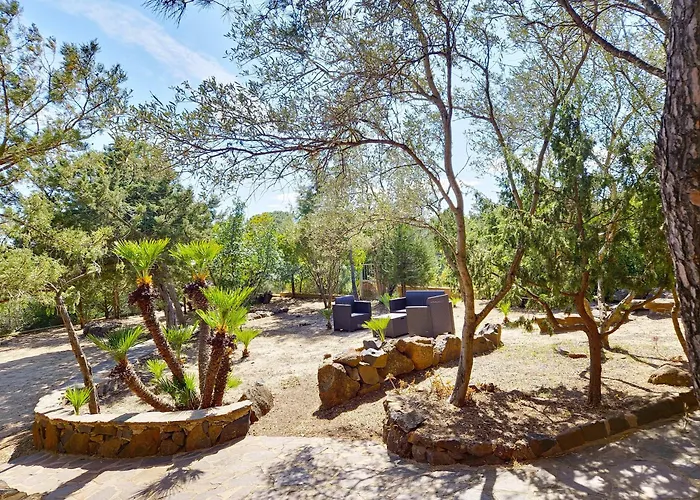 Villa Dei Pini - Indipendente Di Design A Pochi Passi Dal Mare Cala Liberotto